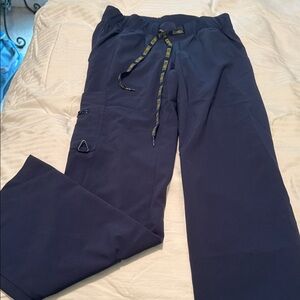 MedCouture Scrub Pants like new